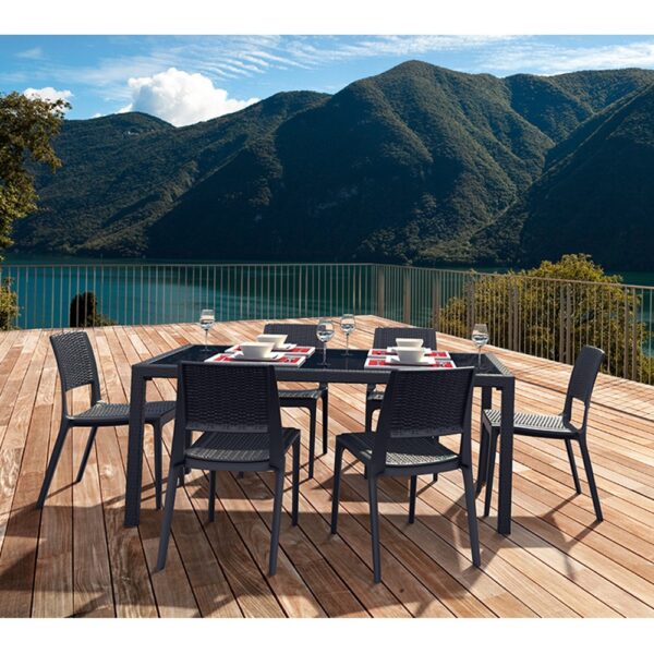 Tahiti Table