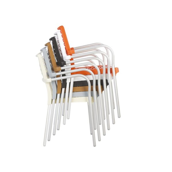 Armchair Bella