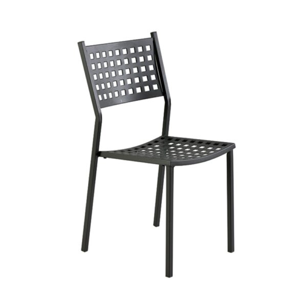 FORMIA chair