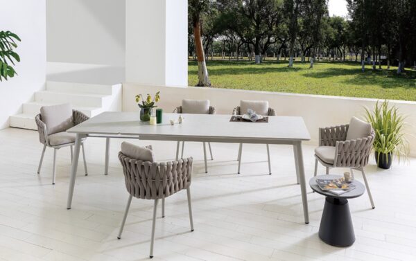 Loire table